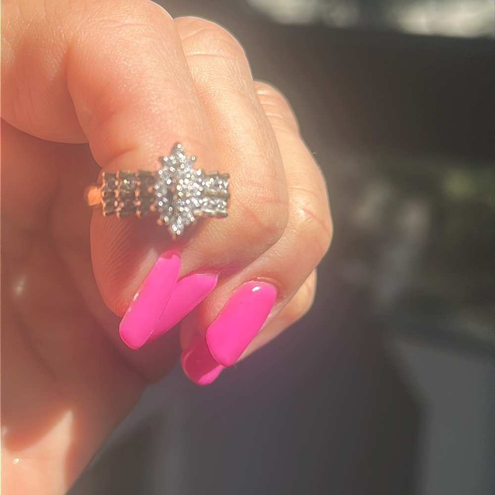 Beautiful 14k & .5 diamond vintage 80s cocktail ring - Picture 16 of 17